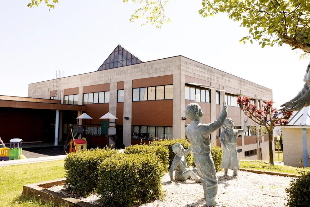 colegio miraflores ourense